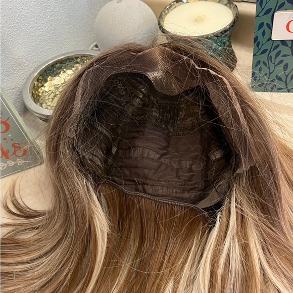 NWOT IMStyle Wig. Free Parting Lace Front - Picture 8 of 9